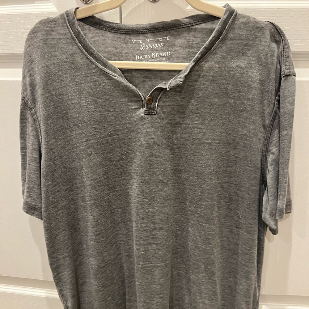 venice burnout lucky brand heathered grey henley large